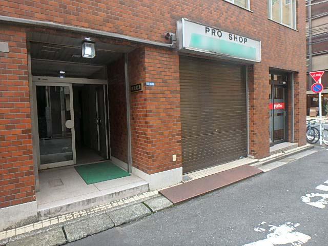 エントランス①