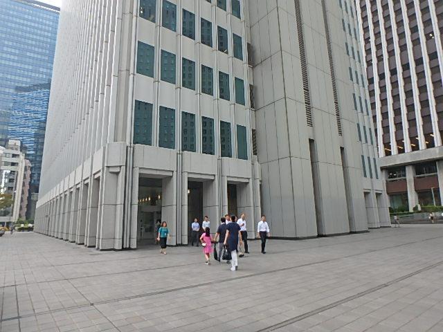 エントランス①