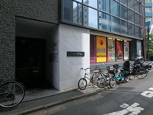 エントランス①