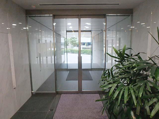 ホール④