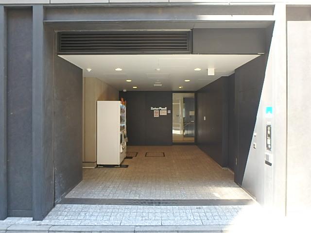 ゼンケンプラザⅡエントランス③
