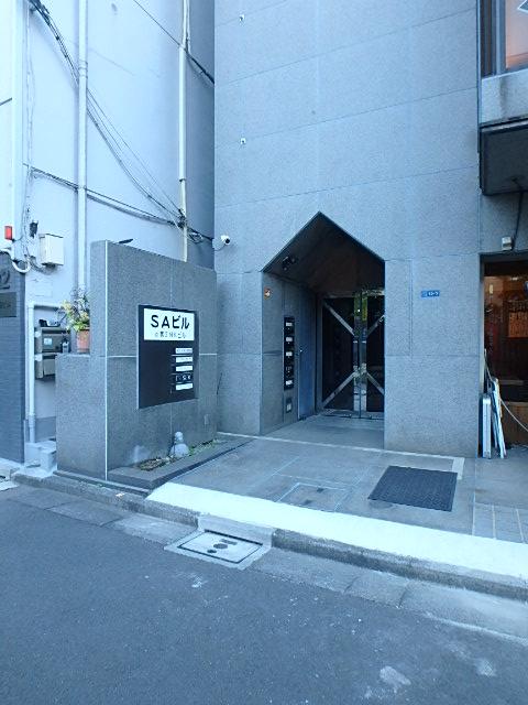 エントランス①