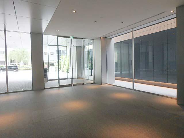 ホール③