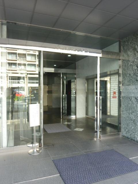 エントランス①