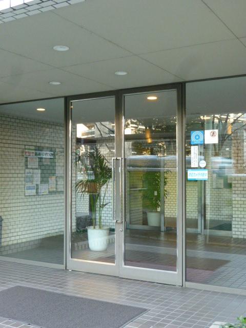 エントランス①