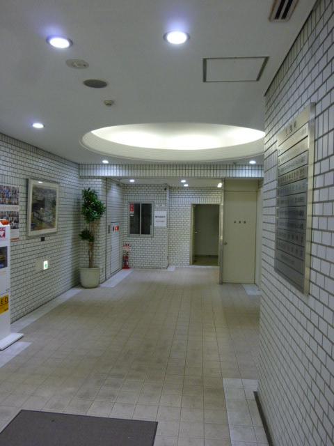 ホール①