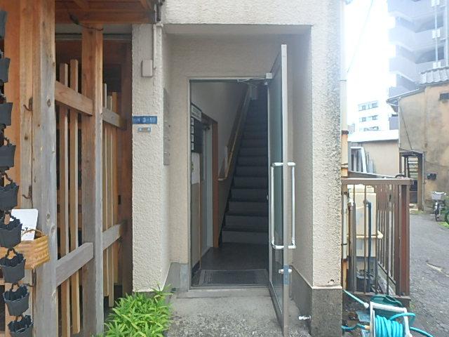 えひらビルエントランス②