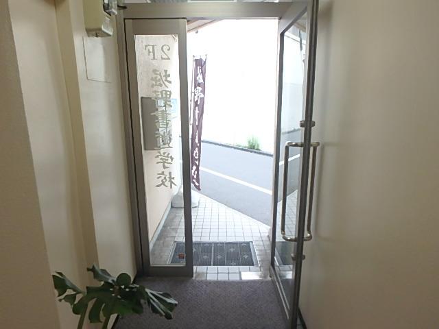 ホール②