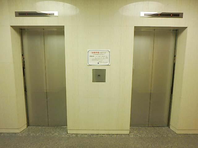 ホール②