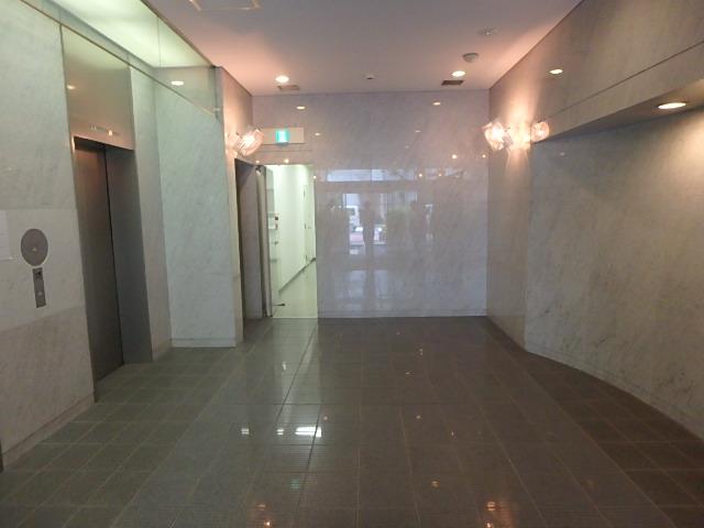 ダイヤフゲンビルホール①