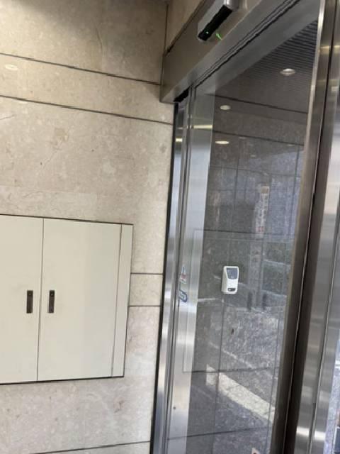 小川ビルエントランス④