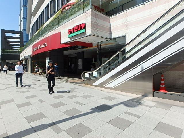 エントランス①