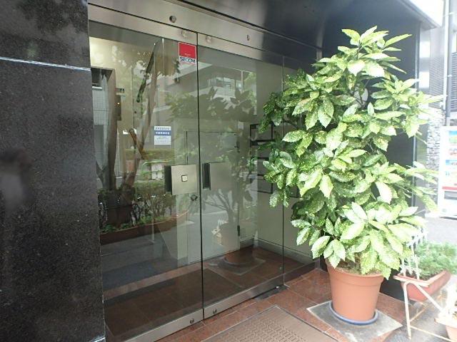 エントランス②