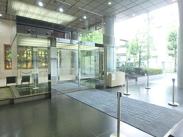 エントランス①