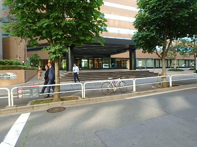 エントランス①
