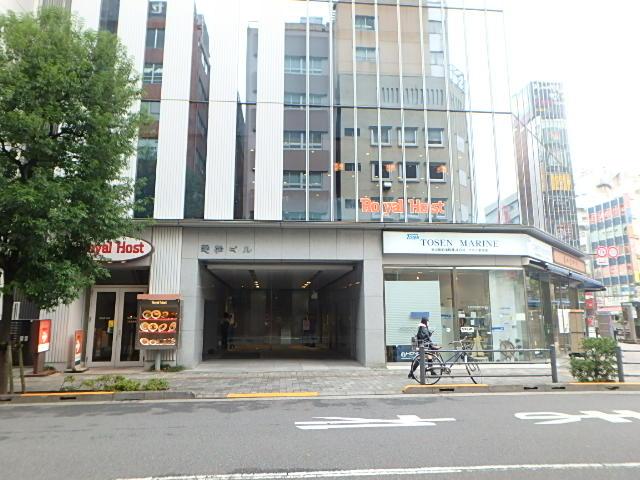 エントランス①