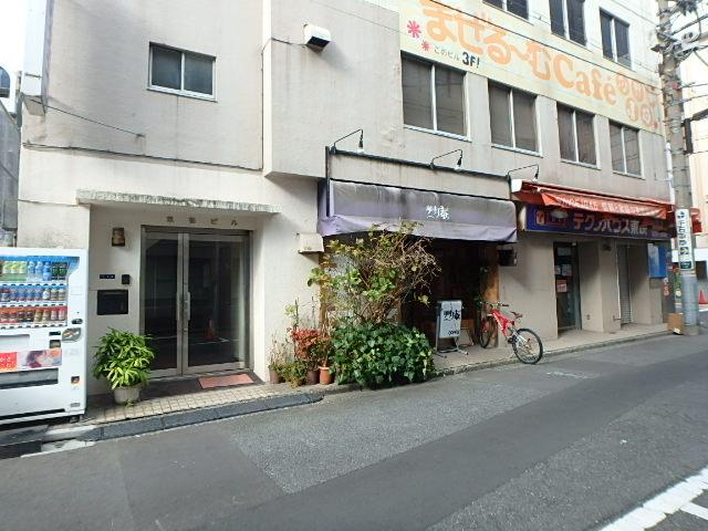 エントランス①