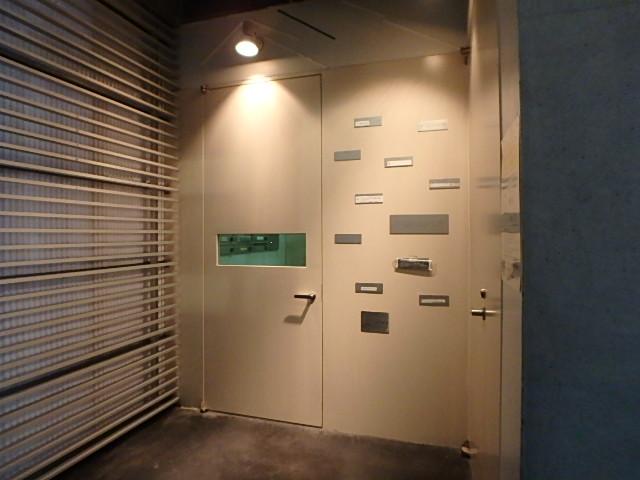 ホール①