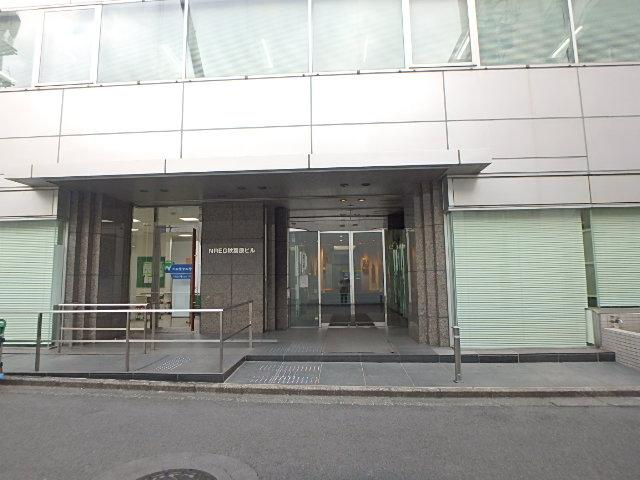 エントランス①