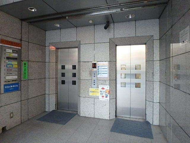 ホール①