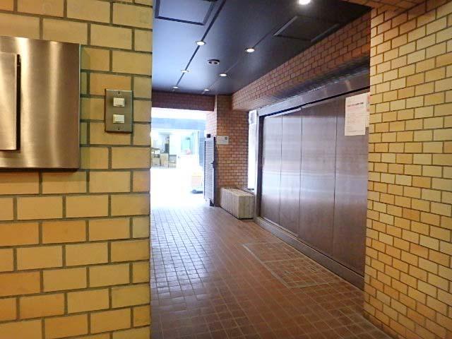 ホール③