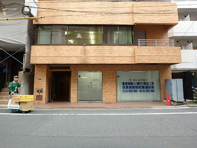 エントランス①