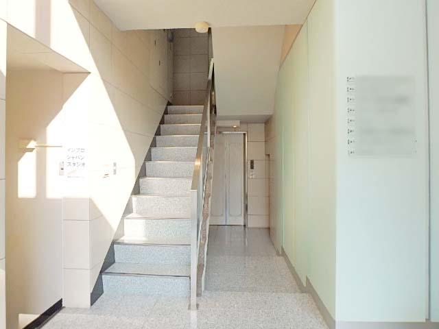 花岡ビルホール①