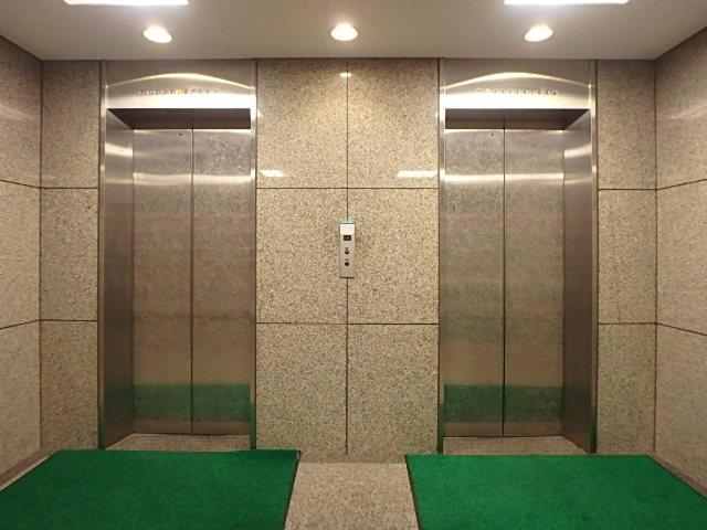 ホール②