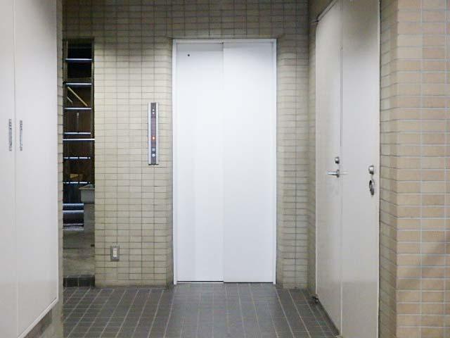 ＳＨＩＭＡＤＡ秋葉原ビルホール①