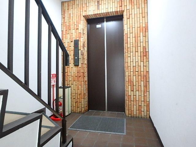 ホール②