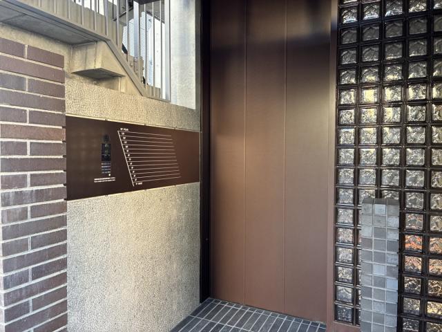 岩本町ＰＲＥＸエントランス③