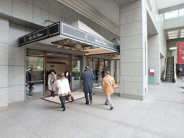 エントランス②