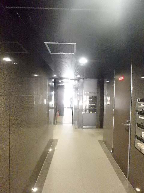ホール③