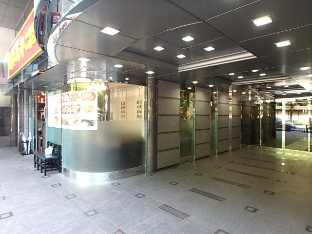 エントランス②