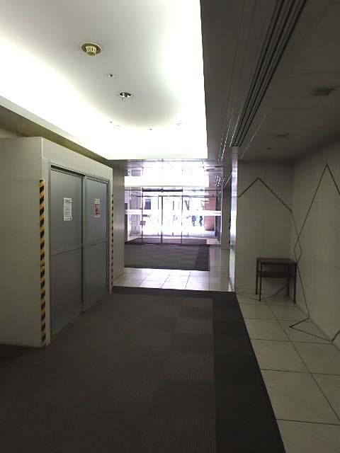 ホール②