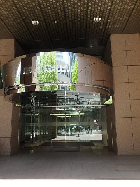 エントランス①