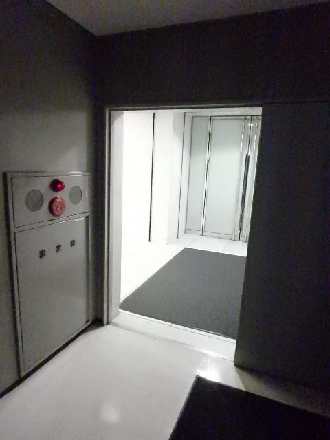 ホール④