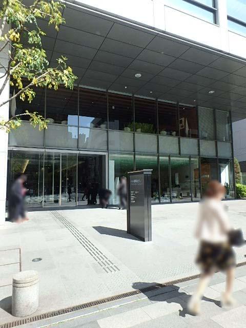 エントランス②