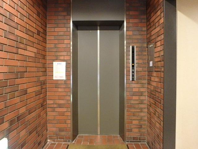 ホール②