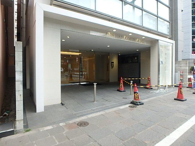 エントランス①