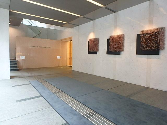 ホール①