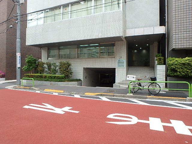 Ｓｔａｒ　Ｂｕｉｌｄｉｎｇ／スタービルディングエントランス①