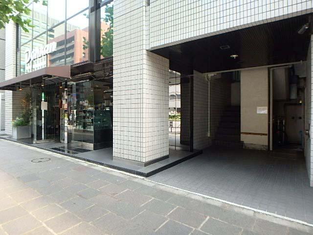 ミクニビルエントランス①