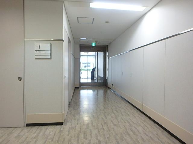 ホール③