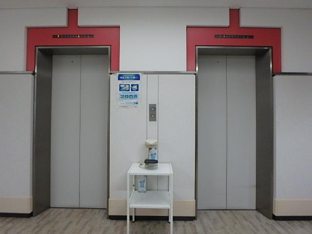ホール②