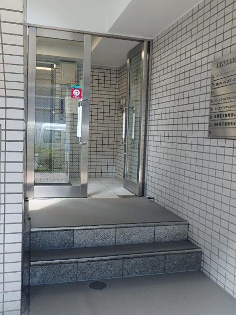 エントランス①