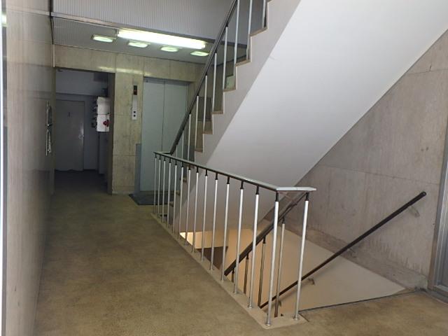 ホール②