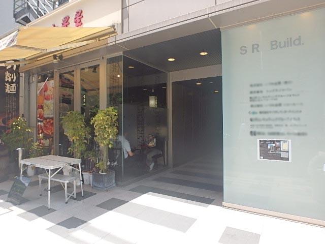 ＳＲビルエントランス①