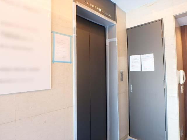 ホール②