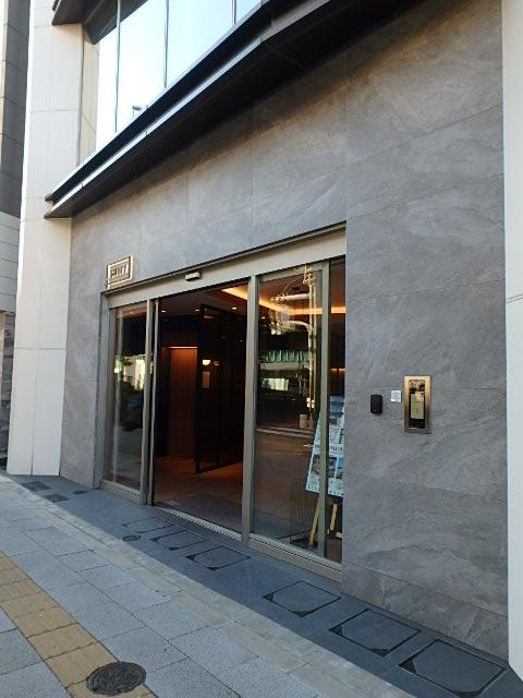 ＋ＳＨＩＦＴ　ＫＡＮＤＡエントランス②